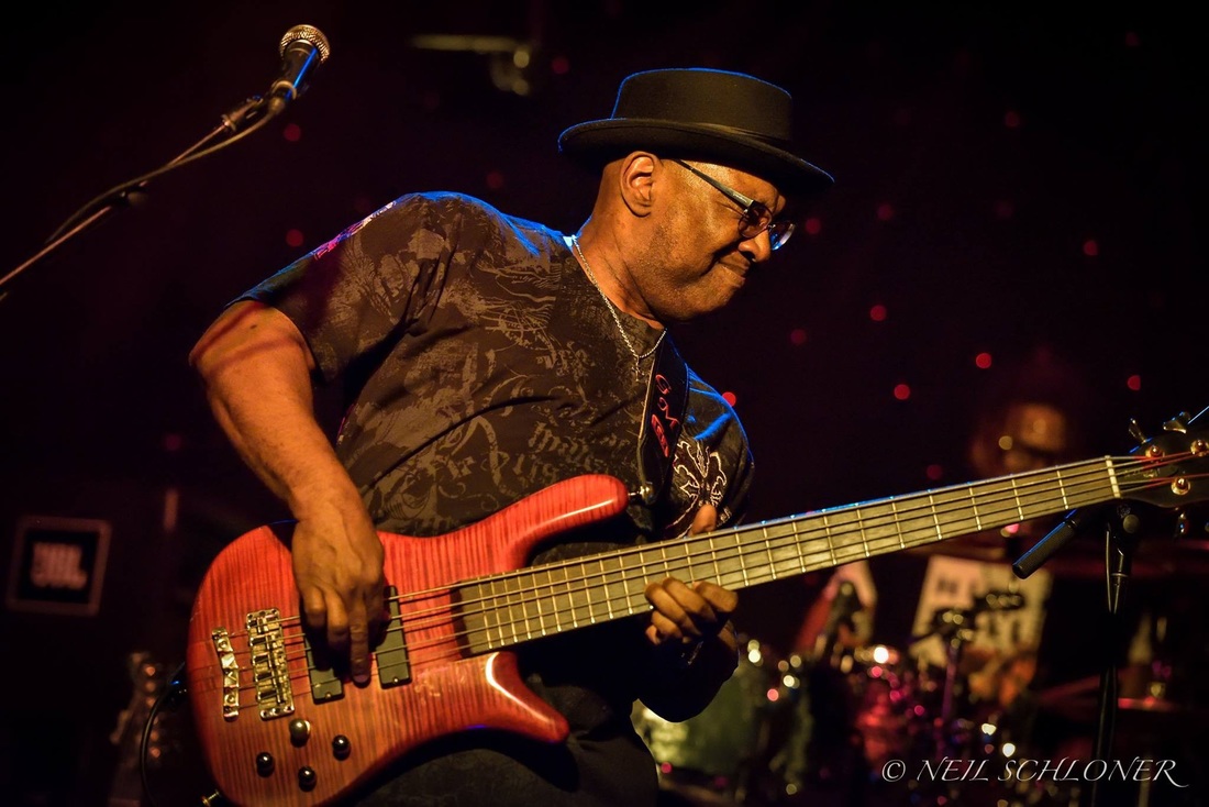 George Moye live