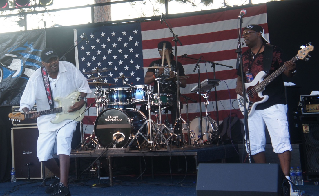 George Moye live performance